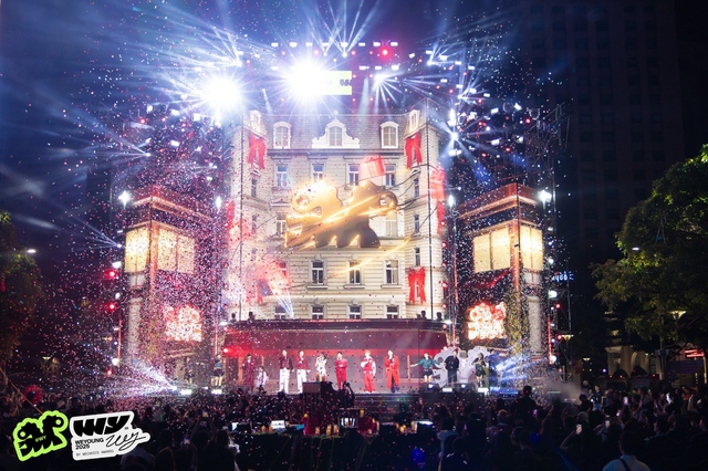 Toàn cảnh Gala vinh danh và trao giải WeYoung 2025: Trăm phần trăm trẻ!- Ảnh 4.