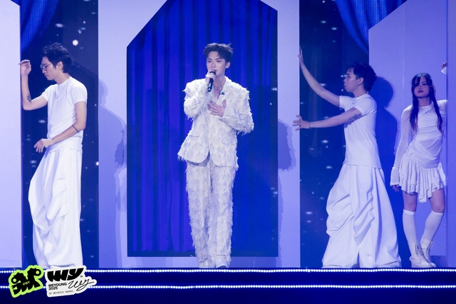 Toàn cảnh Gala vinh danh và trao giải WeYoung 2025: Trăm phần trăm trẻ!- Ảnh 10.