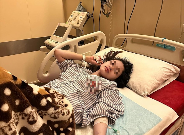 Thiếu nữ 19 tuổi ph&aacute;t hiện ung thư buồng trứng giai đoạn cuối nhờ 1 dấu hiệu 10 người th&igrave; 9 người tưởng&hellip; b&eacute;o l&ecirc;n- Ảnh 2.