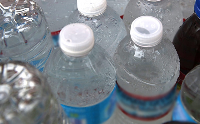 Cặp vợ chồng trẻ c&ugrave;ng mắc ung thư gan chỉ v&igrave; kiểu uống nước lọc nhiều người cho l&agrave; sạch- Ảnh 3.