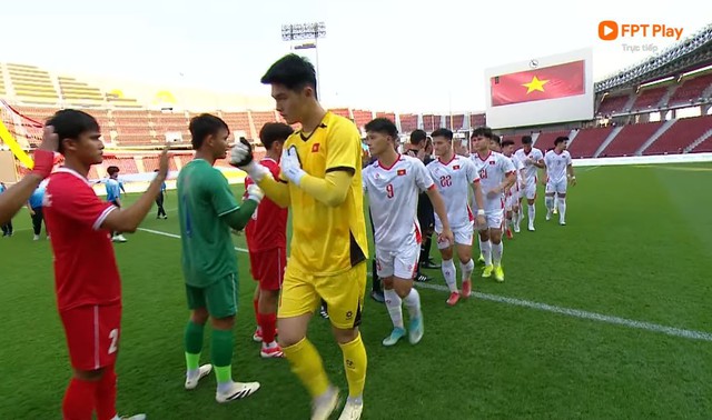 Đình Bắc lập cú đúp, U22 Việt Nam chật vật thắng Lào 2-1: Đường đến HCV SEA Games 33 đầy gian nan- Ảnh 7. Đình Bắc lập cú đúp, U22 Việt Nam chật vật thắng Lào 2-1: Đường đến HCV SEA Games 33 đầy gian nan- Ảnh 7.