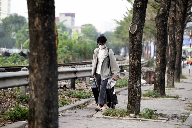 Bộ phim "VỀ QUÊ" chính thức được công chiếu: Các tuyến đường bắt đầu đông đúc, người dân lỉnh kỉnh mang theo cả thú cưng rời thành phố nghỉ lễ 4 ngày- Ảnh 6.