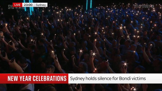 Cả thế giới cùng rộn ràng đón 2026: Pháo hoa rợp trời chào mừng một năm mới bình an, hạnh phúc- Ảnh 30.