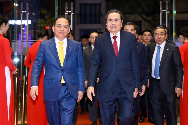 Lễ trao Giải thưởng Khoa học Công nghệ thường niên toàn cầu VinFuture 2025 bắt đầu- Ảnh 3.