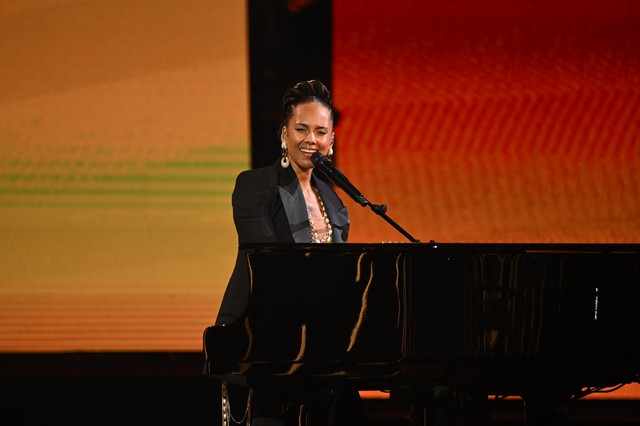 VinFuture 2025 kết thúc: Tìm ra chủ nhân Giải thưởng Chính 3 triệu đô la!- Ảnh 3. VinFuture 2025 kết thúc: Tìm ra chủ nhân Giải thưởng Chính 3 triệu đô la!- Ảnh 3.