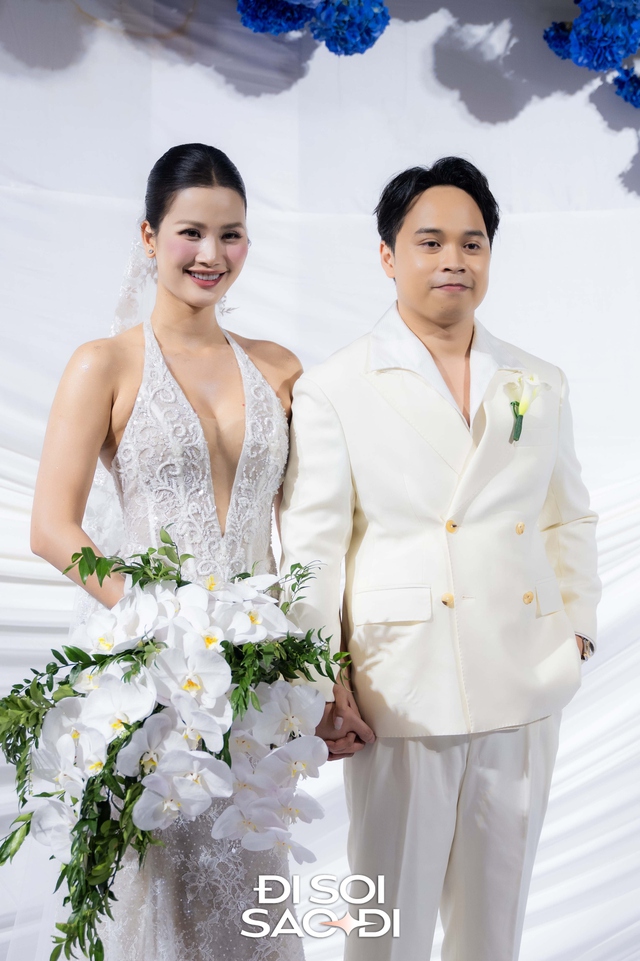 Đám cưới Hương Ly tại Hà Nội: Cô dâu che bụng lùm lùm, Hoa hậu Khánh Vân và dàn mỹ nhân đổ bộ - Ảnh 1. Đám cưới Hương Ly tại Hà Nội: Cô dâu che bụng lùm lùm, Hoa hậu Khánh Vân và dàn mỹ nhân đổ bộ - Ảnh 1.