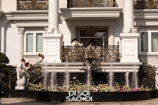 Đám cưới Tiên Nguyễn: Chú rể ngoại quốc mang sính lễ khủng cưới vợ, Linh Rin - Hà Tăng và dàn anh em nhà tỷ phú rần rần đổ bộ- Ảnh 10.