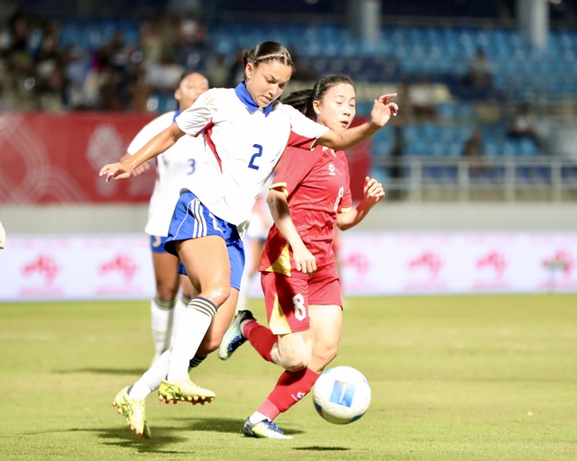 Diễn biến Việt Nam vs Philippines SEA Games 33: Việt Nam tấn công dồn dập- Ảnh 2. Diễn biến Việt Nam vs Philippines SEA Games 33: Việt Nam tấn công dồn dập- Ảnh 2.