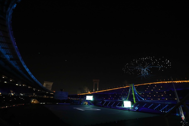 Khai mạc SEA Games 33: Rajamangala rực rỡ màu sắc- Ảnh 2. Khai mạc SEA Games 33: Rajamangala rực rỡ màu sắc- Ảnh 2.