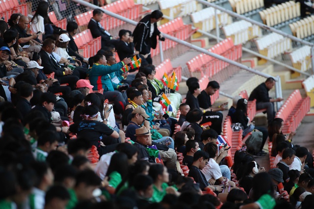 Khai mạc SEA Games 33: Rajamangala rực rỡ màu sắc- Ảnh 7. Khai mạc SEA Games 33: Rajamangala rực rỡ màu sắc- Ảnh 7.