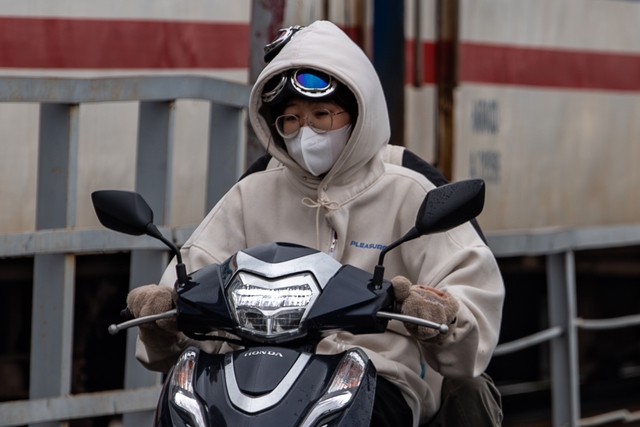 Hà Nội chuyển rét sâu 12 độ C nhưng người dân vẫn vui mừng vì 1 điều- Ảnh 2.