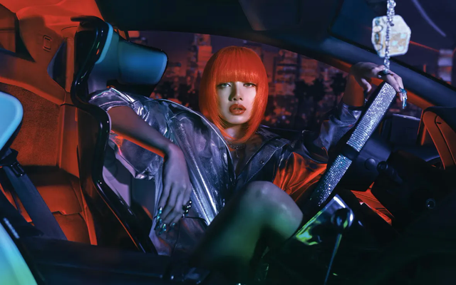 Báo nước ngoài nói về album của Lisa (BLACKPINK): Lỗi thời một cách đáng buồn- Ảnh 1.