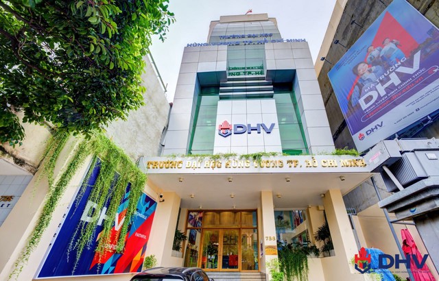 Học bổng “Hào Khí Hùng Vương” & “Đôi Bạn Cùng Tiến” 2025: Đồng hành cùng Gen Z đến giảng đường- Ảnh 1. Học bổng “Hào Khí Hùng Vương” & “Đôi Bạn Cùng Tiến” 2025: Đồng hành cùng Gen Z đến giảng đường- Ảnh 1.