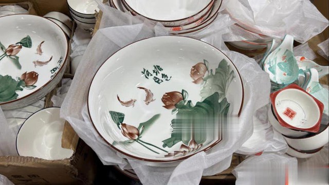 4 loại bát "bán rẻ như cho" cũng đừng mua, không phải mê tín mà là bài học của người từng trải- Ảnh 1. 4 loại bát "bán rẻ như cho" cũng đừng mua, không phải mê tín mà là bài học của người từng trải- Ảnh 1.