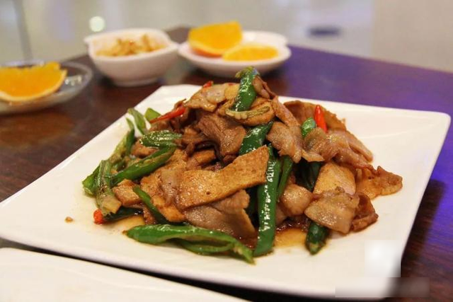 5 thói quen dùng mì chính gây lãng phí,…