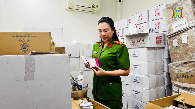 Cận cảnh hơn 100 tấn thuốc tân dược, thực phẩm chức năng giả do Phạm Ngọc Tiến và vợ cầm đầu- Ảnh 4.