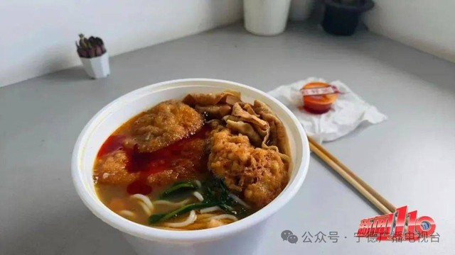 Đặt đồ ăn ngoài 2,5 lần/ngày, nam thanh niên 34 tuổi phải sống dựa vào thuốc suốt đời- Ảnh 1.