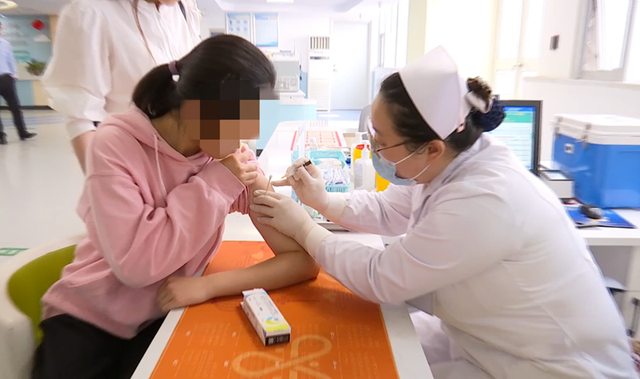 Nữ giới có nên tiêm vắc xin HPV sau khi đã phát sinh quan hệ hay không?- Ảnh 1.