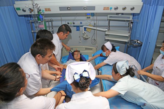 Người đàn ông không uống rượu nhưng chết vì suy gan, bác sĩ thở dài: Ăn 4 món này mỗi ngày thì "gan thép" cũng hỏng!- Ảnh 1.