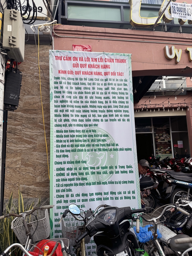 Lòng Chát tại TP.HCM đóng cửa: "Vườn không nhà trống", sân trước đã thành bãi gửi xe- Ảnh 2.