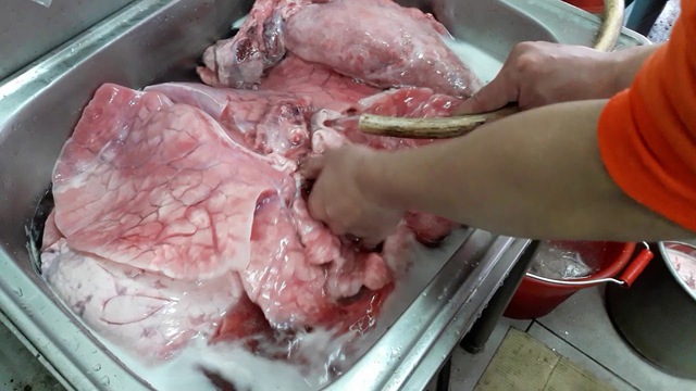 Hầu hết chất độc trong con lợn đều tích tụ vào 1 cơ quan người Việt cực mê ăn- Ảnh 2.