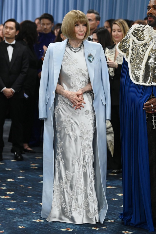 Met Gala 2025: Bộ 3 Jennie - Rosé - Lisa càn quét "thảm xanh" sự kiện- Ảnh 7.