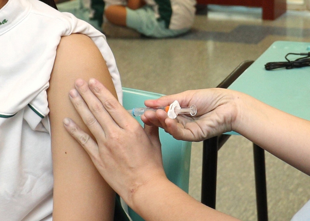 Tiêm vắc xin HPV có đau không?- Ảnh 1.