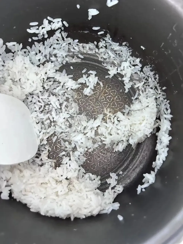 5 thứ bạn ngại vứt bỏ đang "đầu độc" sức khỏe cả gia đình, nhất là cái số 5- Ảnh 3.
