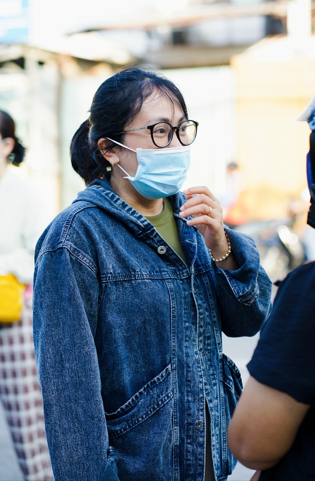 Kết thúc thi vào lớp 10 TP.HCM buổi đầu tiên: Đề Văn bàn về sự trưởng thành, thí sinh "vui điên lên" khen đề dễ!- Ảnh 18.