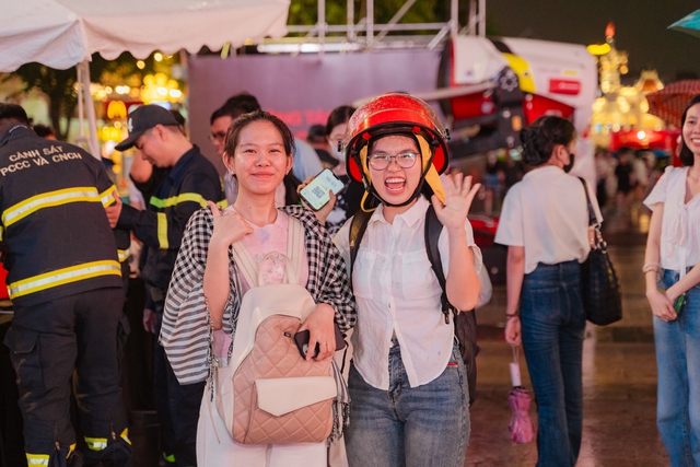 Mãn nhãn tuyệt đối với các màn biểu diễn huấn luyện cảnh khuyển, khí công... của các chiến sĩ công an nhân dân- Ảnh 24.