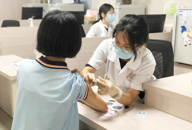 3 sai lầm phổ biến khiến nhiều phụ nữ tiêm HPV mà không đạt hiệu quả- Ảnh 2.