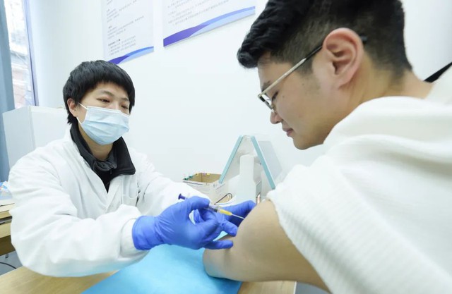Nam giới tiêm vắc xin HPV thì phòng được những bệnh gì, nên tiêm loại nào?- Ảnh 2.