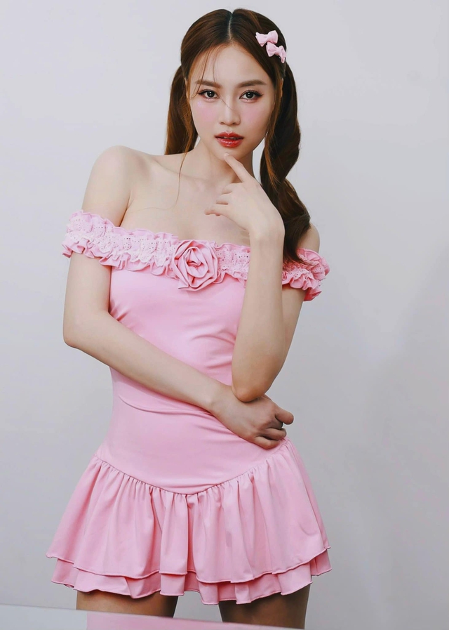 Ninh Dương Lan Ngọc làm được gì sau 2 tháng du học Úc chóng vánh kì lạ?- Ảnh 1.