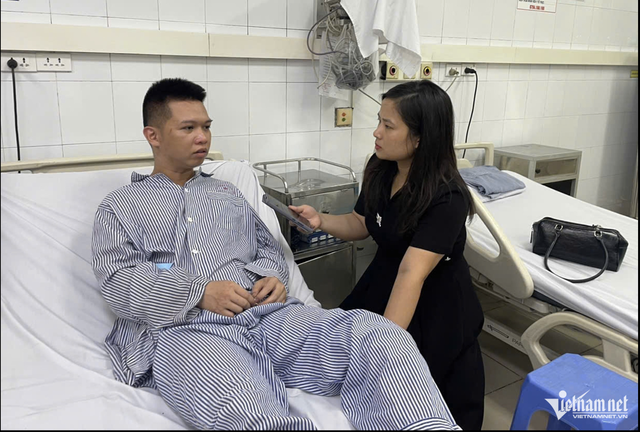 Người đàn ông liều mình cứu mẹ và nhiều người giữa vụ lật tàu Hạ Long nhưng đau lòng khi không thể cứu được người yêu- Ảnh 1.