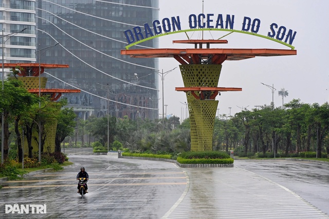 Trực tiếp tin bão số 3: Đã có 1 người tử vong; đóng cửa 2 sân bay để ứng phó bão- Ảnh 2.