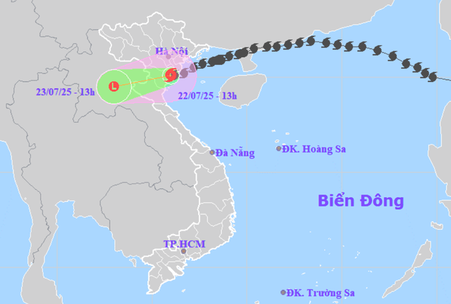 Toàn cảnh bão số 3 Wipha đổ bộ: Suy yếu khi vào đất liền vẫn gây mưa lớn, tăng nguy cơ lũ quét và sạt lở- Ảnh 3. Toàn cảnh bão số 3 Wipha đổ bộ: Suy yếu khi vào đất liền vẫn gây mưa lớn, tăng nguy cơ lũ quét và sạt lở- Ảnh 3.