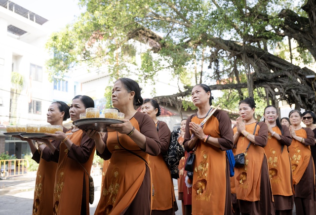 Người dân tìm về thôn Lại Đà, xúc động thắp hương tưởng nhớ cố Tổng Bí thư Nguyễn Phú Trọng- Ảnh 3. Người dân tìm về thôn Lại Đà, xúc động thắp hương tưởng nhớ cố Tổng Bí thư Nguyễn Phú Trọng- Ảnh 3.