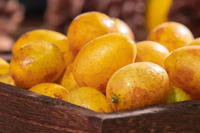 3 loại quả của tháng 7 ngon ngọt, mọng nước lại "bổ như sâm", chợ Việt bán vừa nhiều vừa rẻ- Ảnh 3.