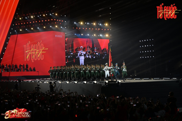 Noo Phước Thịnh - Tóc Tiên chiêu đãi Concert Quốc Gia "tiệc visual" đã mắt, đẳng cấp sao hạng A hát live miễn chê!- Ảnh 8.