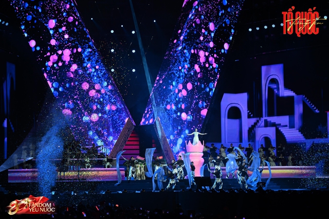 Noo Phước Thịnh - Tóc Tiên chiêu đãi Concert Quốc Gia "tiệc visual" đã mắt, đẳng cấp sao hạng A hát live miễn chê!- Ảnh 7.
