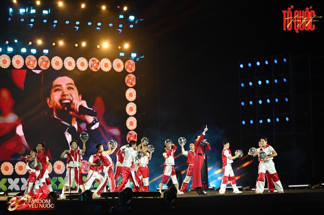 Noo Phước Thịnh - Tóc Tiên chiêu đãi Concert Quốc Gia "tiệc visual" đã mắt, đẳng cấp sao hạng A hát live miễn chê!- Ảnh 5.