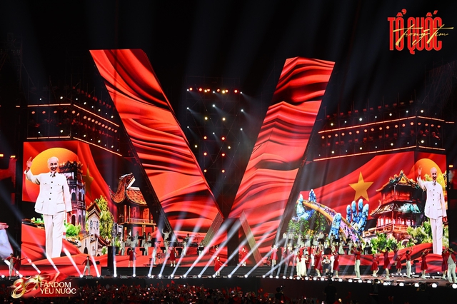 Trọn vẹn Concert Quốc Gia - Tổ Quốc Trong Tim: Cả SVĐ Mỹ Đ&igrave;nh vỡ o&agrave; với Như C&oacute; B&aacute;c Trong Ng&agrave;y Đại Thắng!- Ảnh 41.