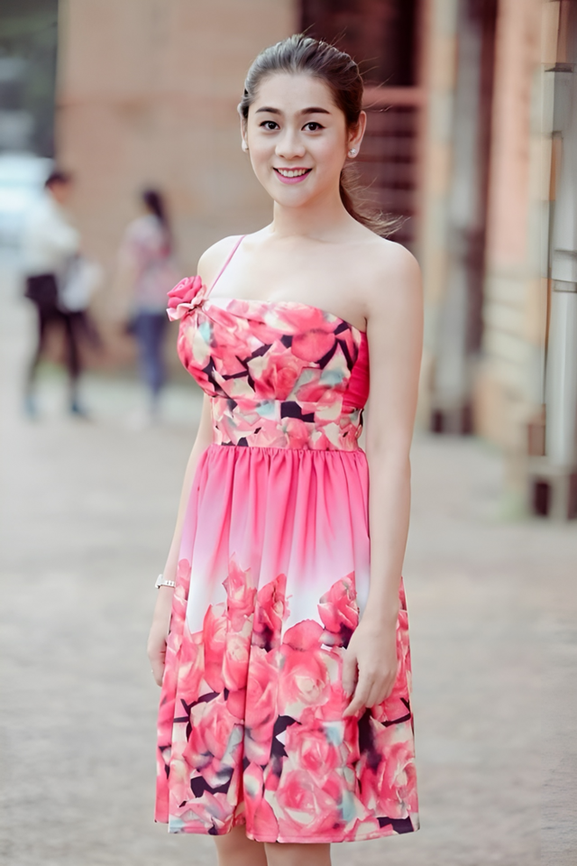 Sao nữ Vbiz bị hải quan giữ lại vì mặt lạ hoắc sau khi phẫu thuật thẩm mỹ, thừa nhận sức khỏe yếu đi rõ rệt- Ảnh 1.