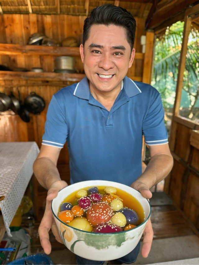 Giấu mặt cả tháng trời hậu đột quỵ, diễn viên Huỳnh Anh Tuấn lần đầu lộ diện khác lạ gây lo lắng- Ảnh 6.