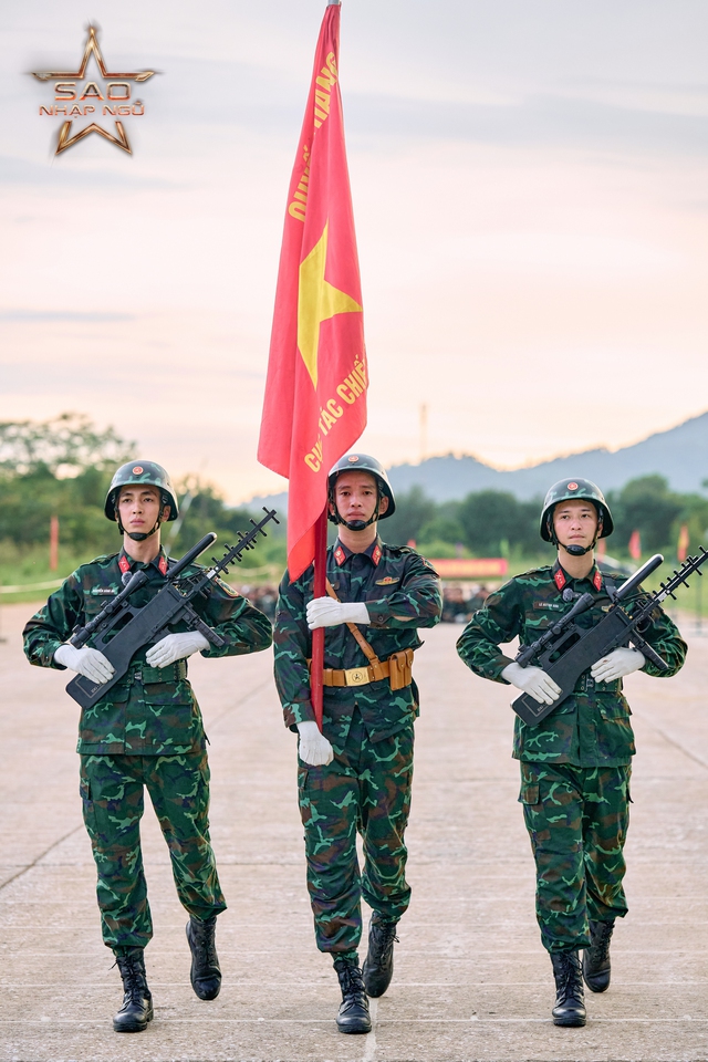 Tập 2 Sao Nhập Ngũ: Lan Ngọc lộ dấu hiệu bất ổn nghiêm trọng, Hoà Minzy bị chê thua Chi Pu- Ảnh 9.