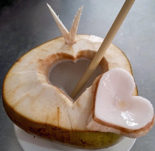 Người Việt có loại nước trong như nước lọc, giá rẻ bèo nhưng giấu cả kho chất quý, uống vào vừa khỏe vừa đẹp- Ảnh 1. Người Việt có loại nước trong như nước lọc, giá rẻ bèo nhưng giấu cả kho chất quý, uống vào vừa khỏe vừa đẹp- Ảnh 1.
