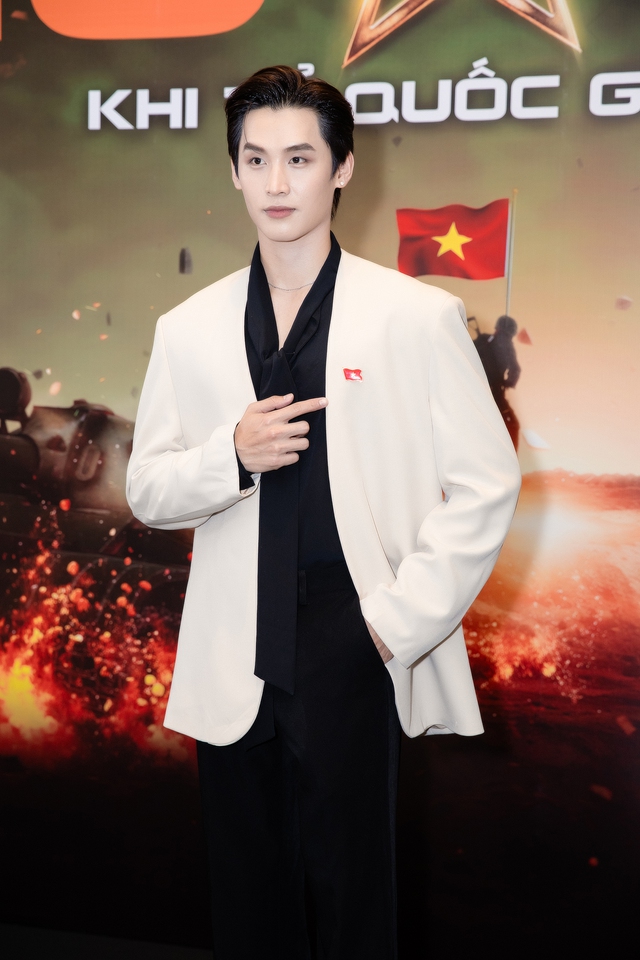 Thảm đỏ Sao Nhập Ngũ 2025: Hoà Minzy - Chi Pu - Kỳ Duyên đọ visual cực nét, 1 mỹ nhân lộ nhan sắc khác lạ- Ảnh 29.