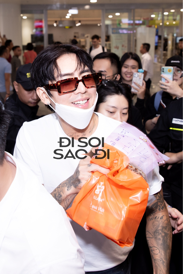 “Chồng quốc dân” DPR IAN khiến fan Việt mất ngủ, còn thả tim 1 cô nàng có visual xinh ngất ngây- Ảnh 2.