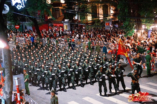 Tổng hợp luyện diễu binh, diễu hành lần 2: Tuyệt đối mãn nhãn!- Ảnh 23.