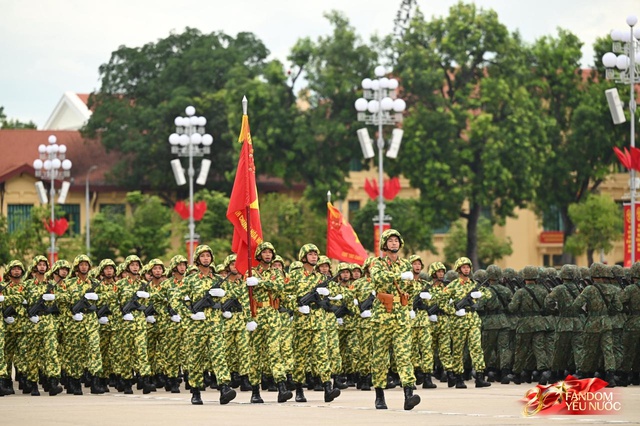 Tổng hợp luyện diễu binh, diễu hành lần 2: Tuyệt đối mãn nhãn!- Ảnh 90.